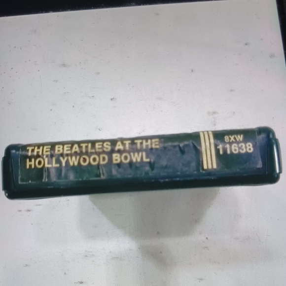 Vtg. 8 Track The Beatles at the Hollywood Bowl - Picture 3 of 3